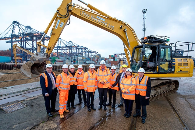 Port-Felixstowe2_web